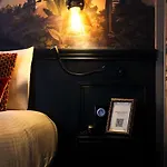 Mercure La Corderie Royale فندق 4*