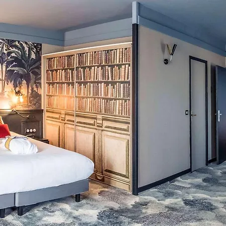 Mercure La Corderie Royale 4* רושפור