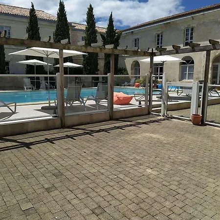 Mercure La Corderie Royale