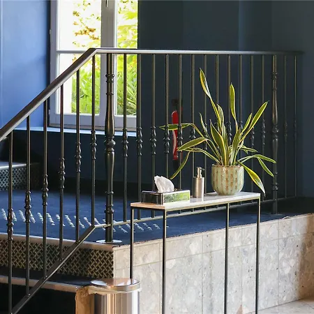 Mercure La Corderie Royale Hotel