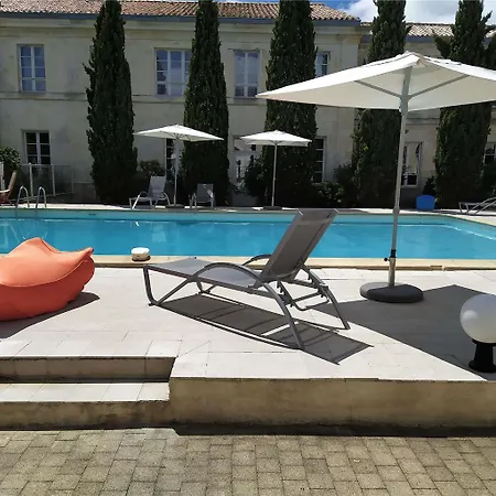 Hotell Mercure La Corderie Royale 4*