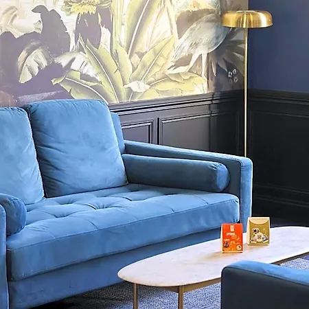 Mercure La Corderie Royale 4*