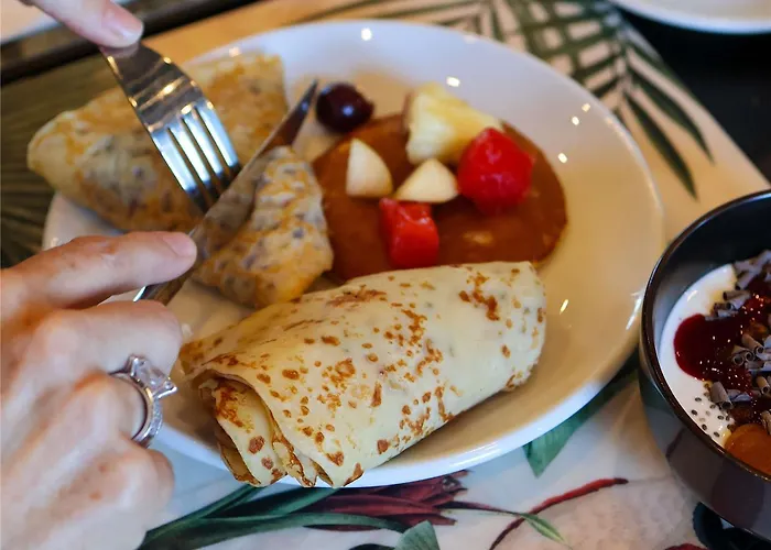 Mercure La Corderie Royale Hotel