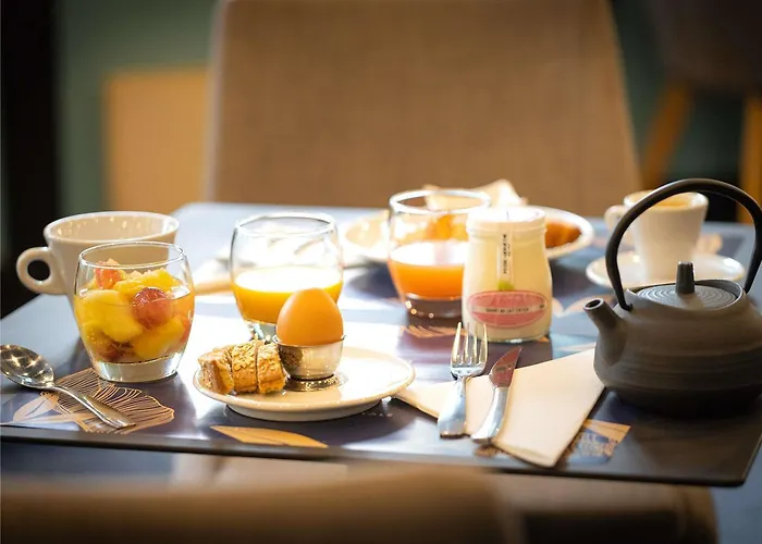 Mercure La Corderie Royale Hotel